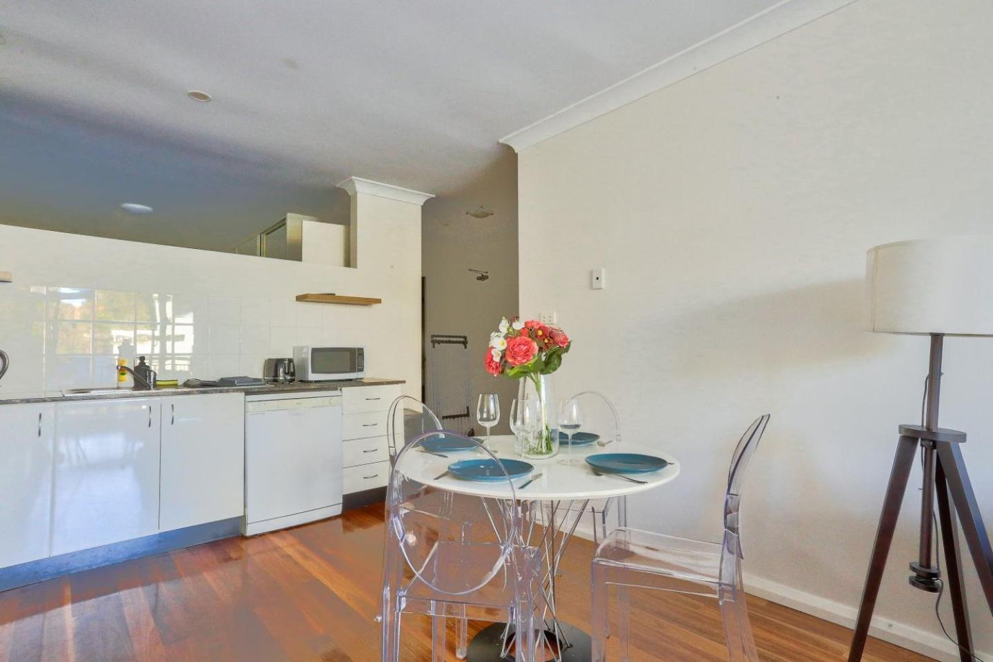 Appartamento Stylish 1 Bedroom With Balcony Surry Hills